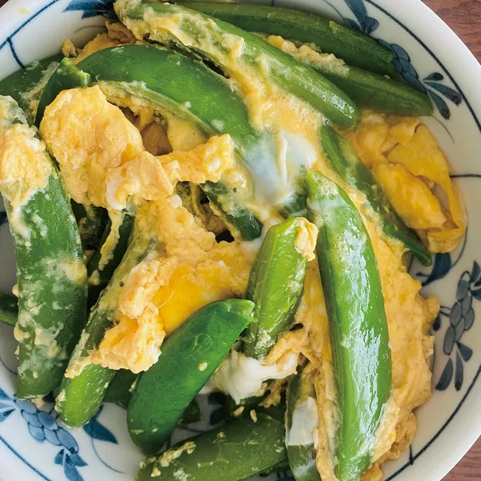 スナップエンドウは、そのぷりっとした肉厚のさやと甘みたっぷり...